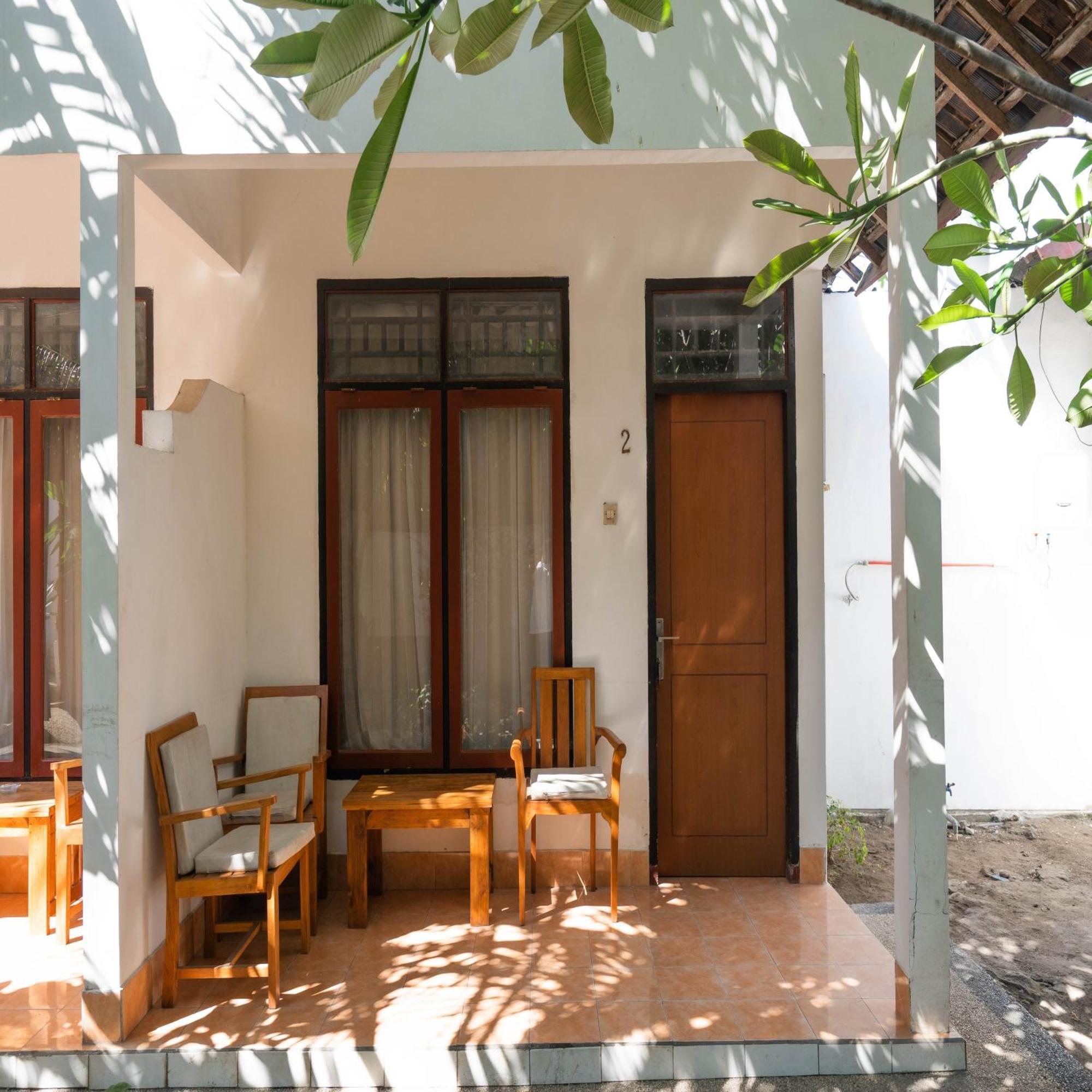 OYO 997 Ocean 2 Bungalows Gili Trawangan Exterior foto